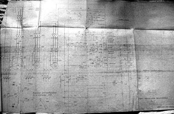 Електрична схема токарно-гвинторізного верстата 16Б05АФ10 16Б05АФ10 Схема електрична токарно-гвинторізного верстата